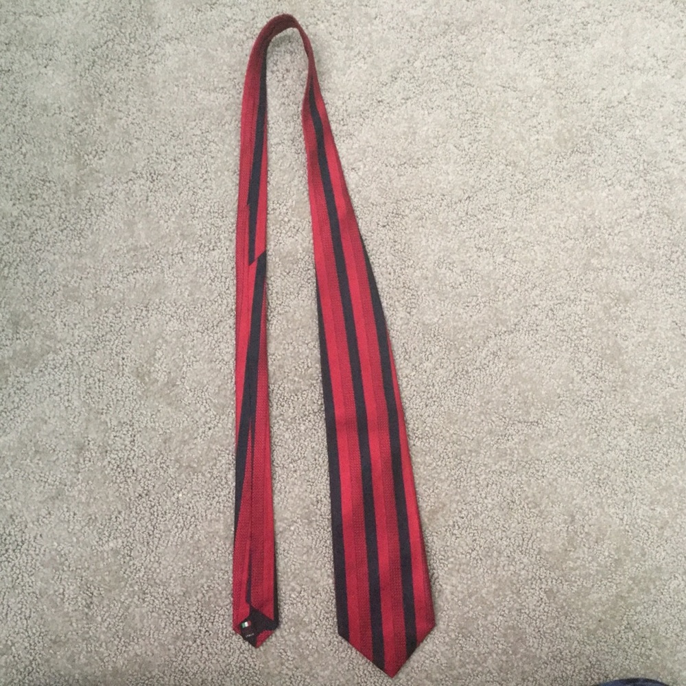 Serica Red and Black Stripe 100% Silk Italian Tie Men's Formal Dance Event